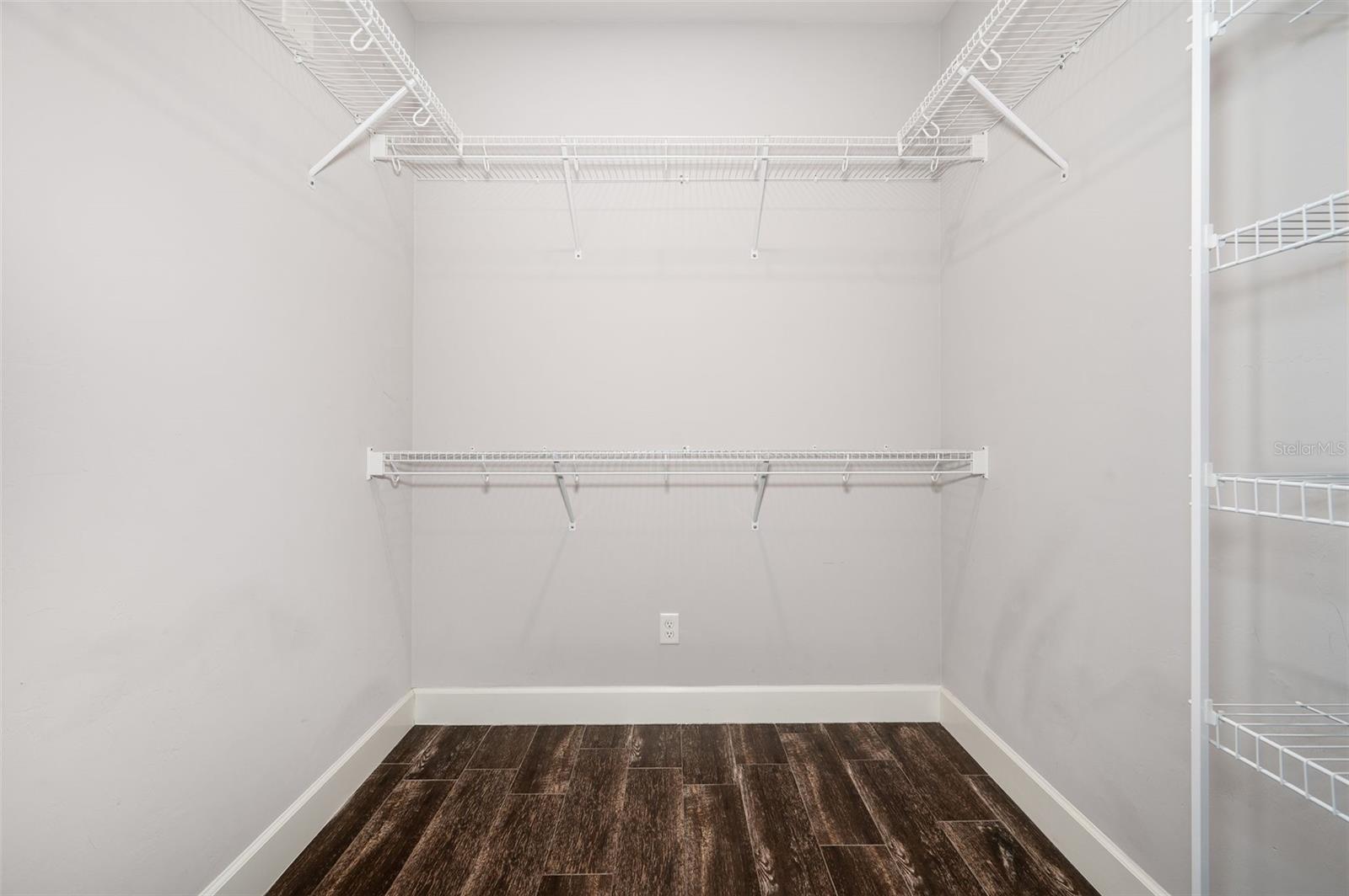 FINLEY WOODS PH 1B - Residential