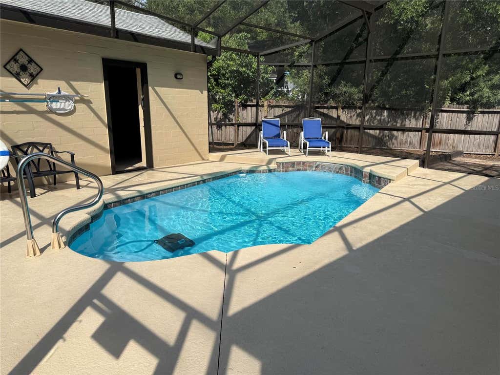 Photo of 1200 Sunshine Avenue, Leesburg, FL 34748 (MLS # O6432772)