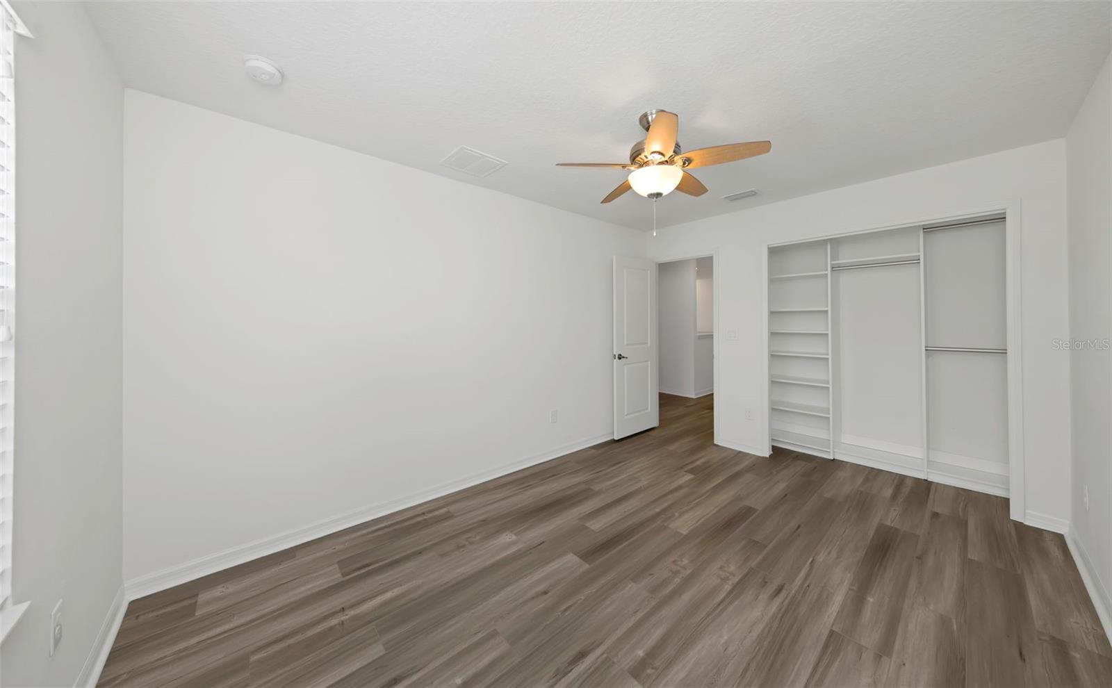 WEST LAKE RESERVE - Residential Lease