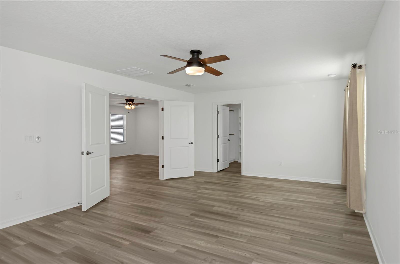 WEST LAKE RESERVE - Residential Lease