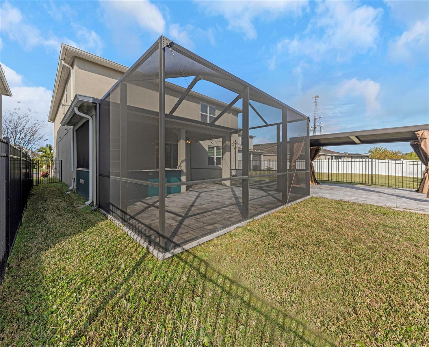 WEST LAKE RESERVE - Residential Lease