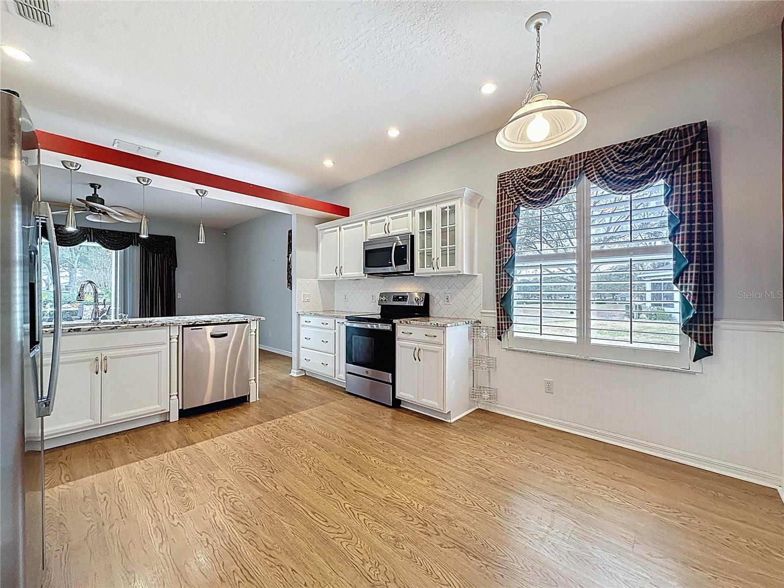 KINGS RIDGE - Residential