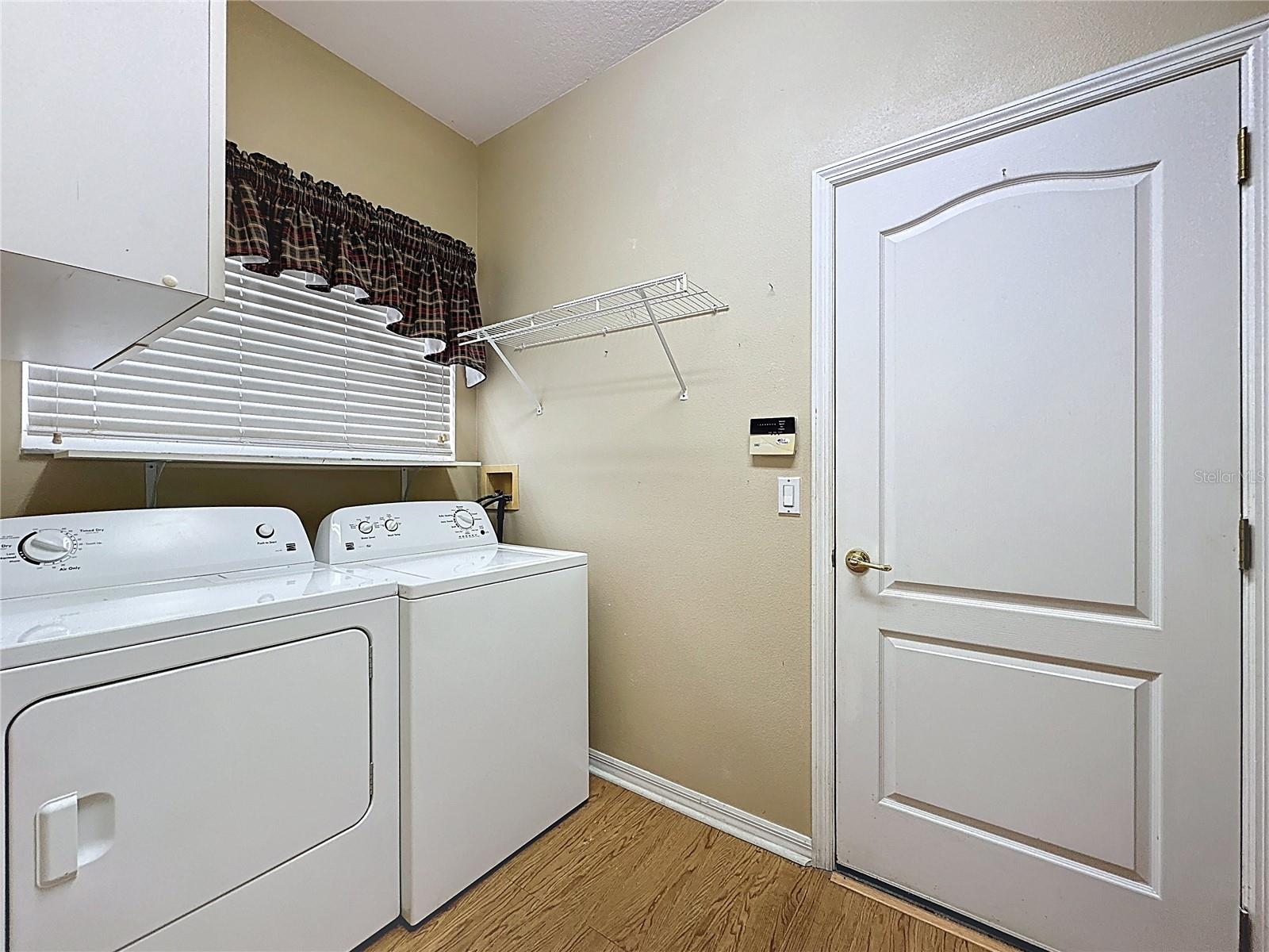 KINGS RIDGE - Residential