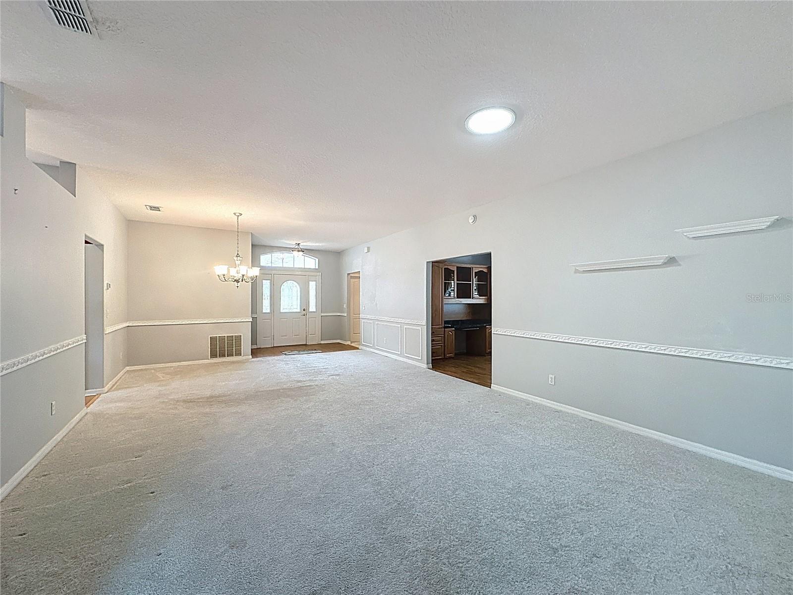 KINGS RIDGE - Residential