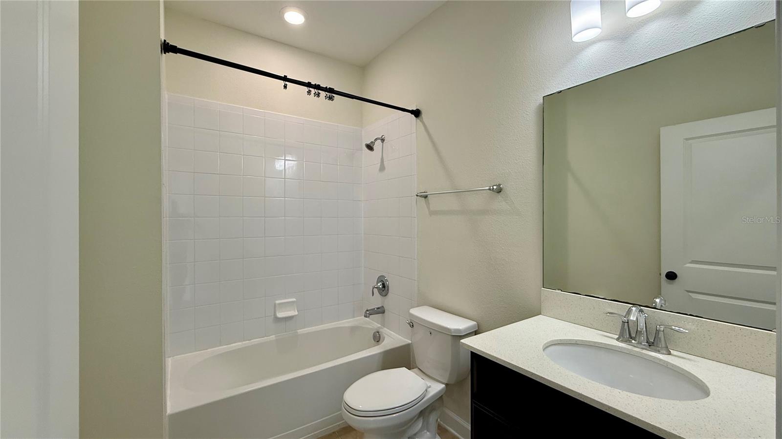 VISTAS/CHAMPIONSGATE PH 1B & 2 - Residential Lease