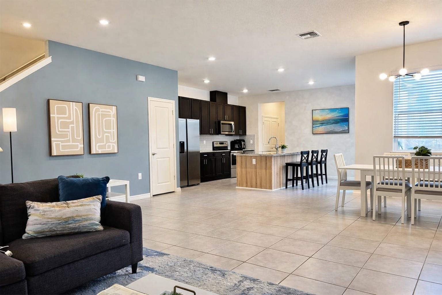 VINEYARDS/HORIZONS WEST PH 4 - Residential