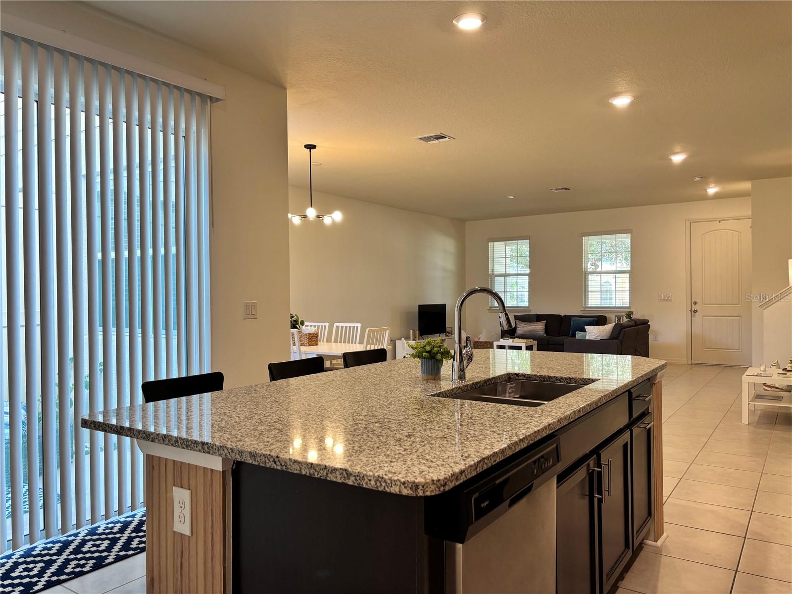 VINEYARDS/HORIZONS WEST PH 4 - Residential