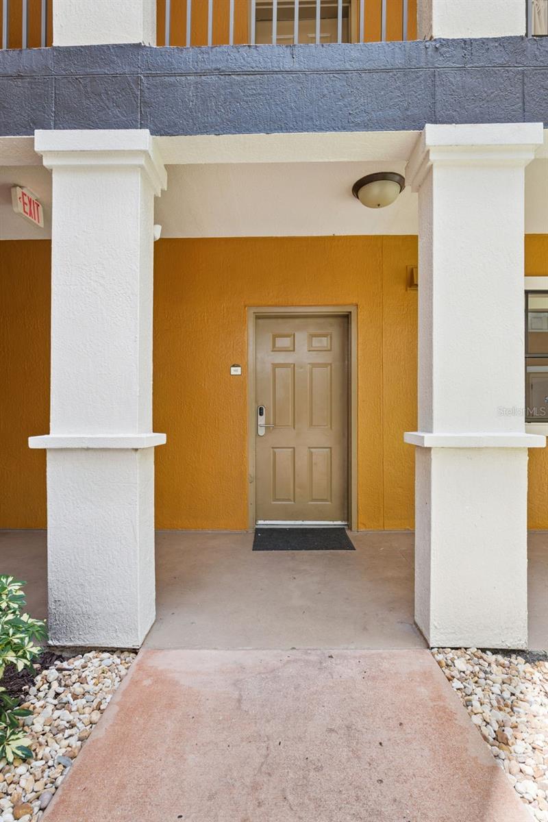 12539 FLORIDAYS RESORT DRIVE 102D