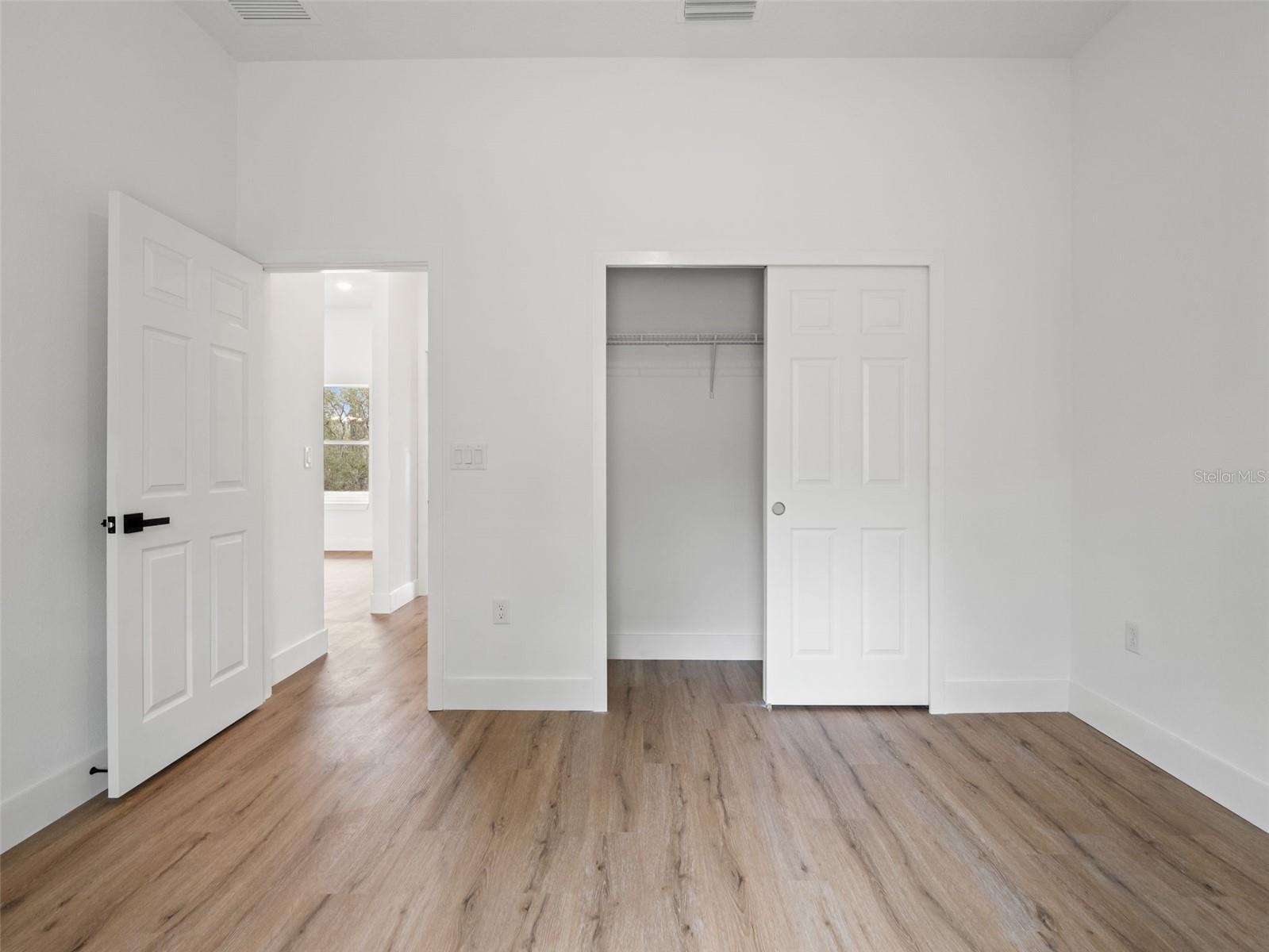 SILVER SPGS SHORES UN 35 - Residential