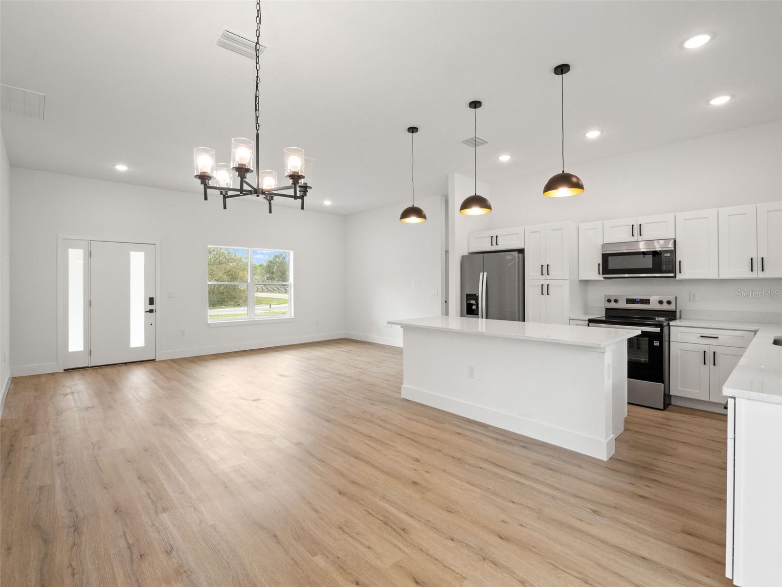 SILVER SPGS SHORES UN 35 - Residential