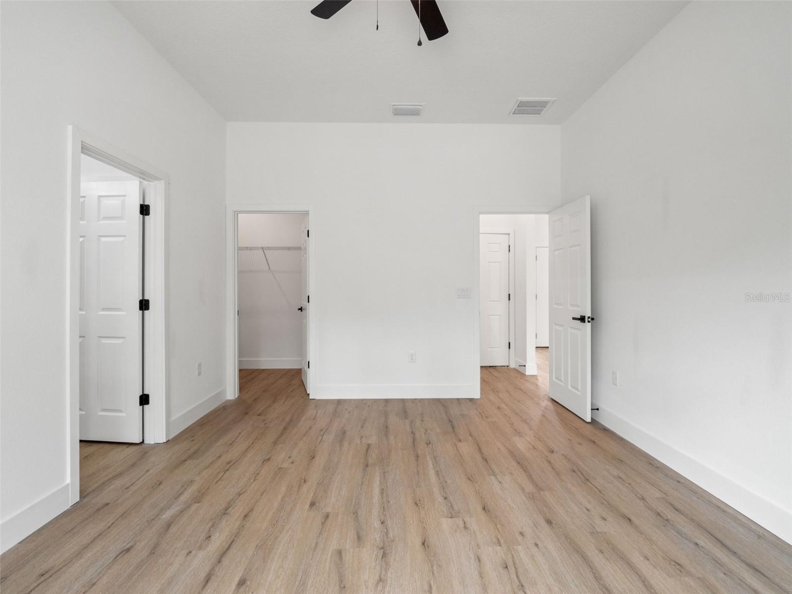 SILVER SPGS SHORES UN 35 - Residential