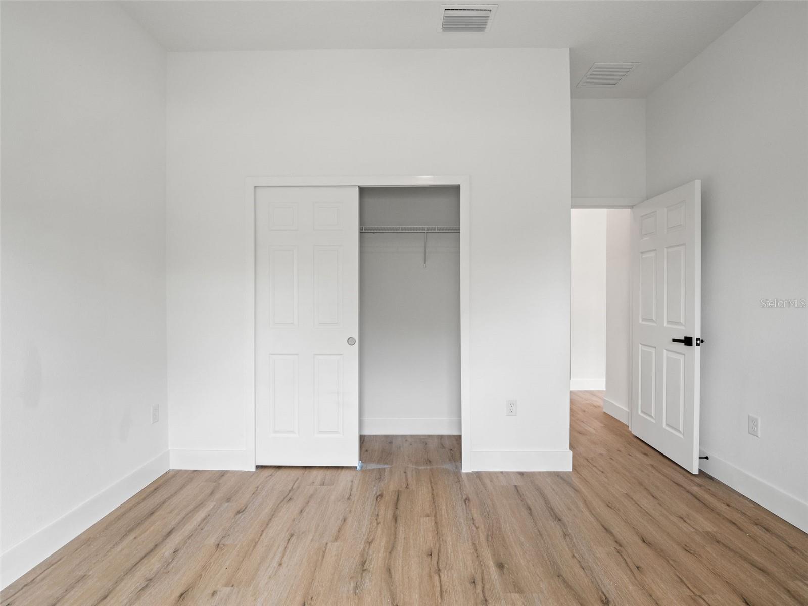 SILVER SPGS SHORES UN 35 - Residential