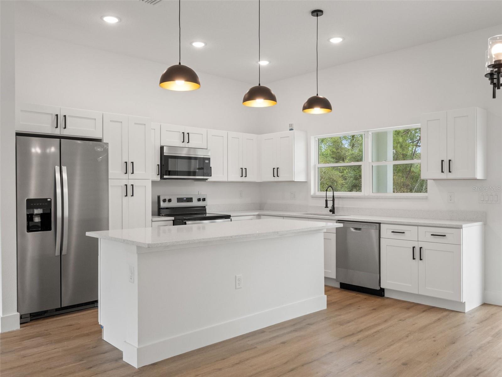 SILVER SPGS SHORES UN 35 - Residential