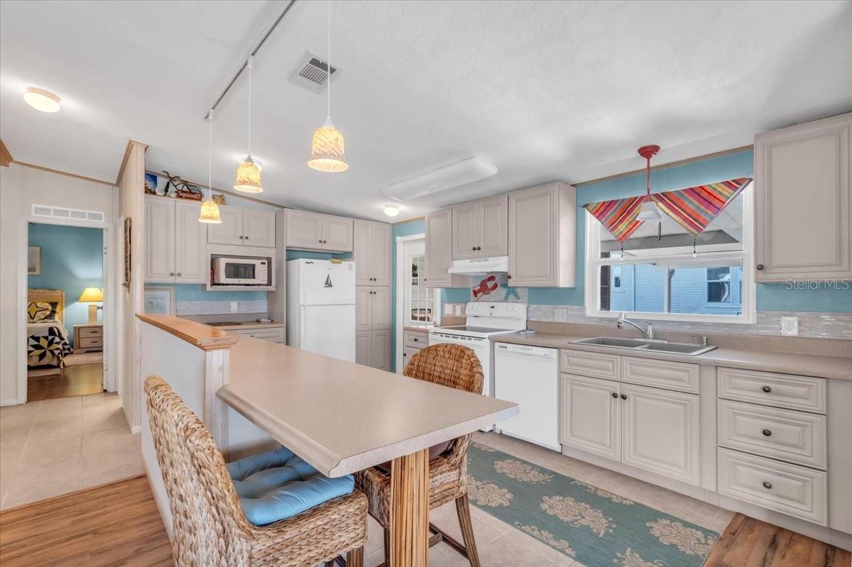 IMPERIAL LAKES ESTATES UNIT II - Residential