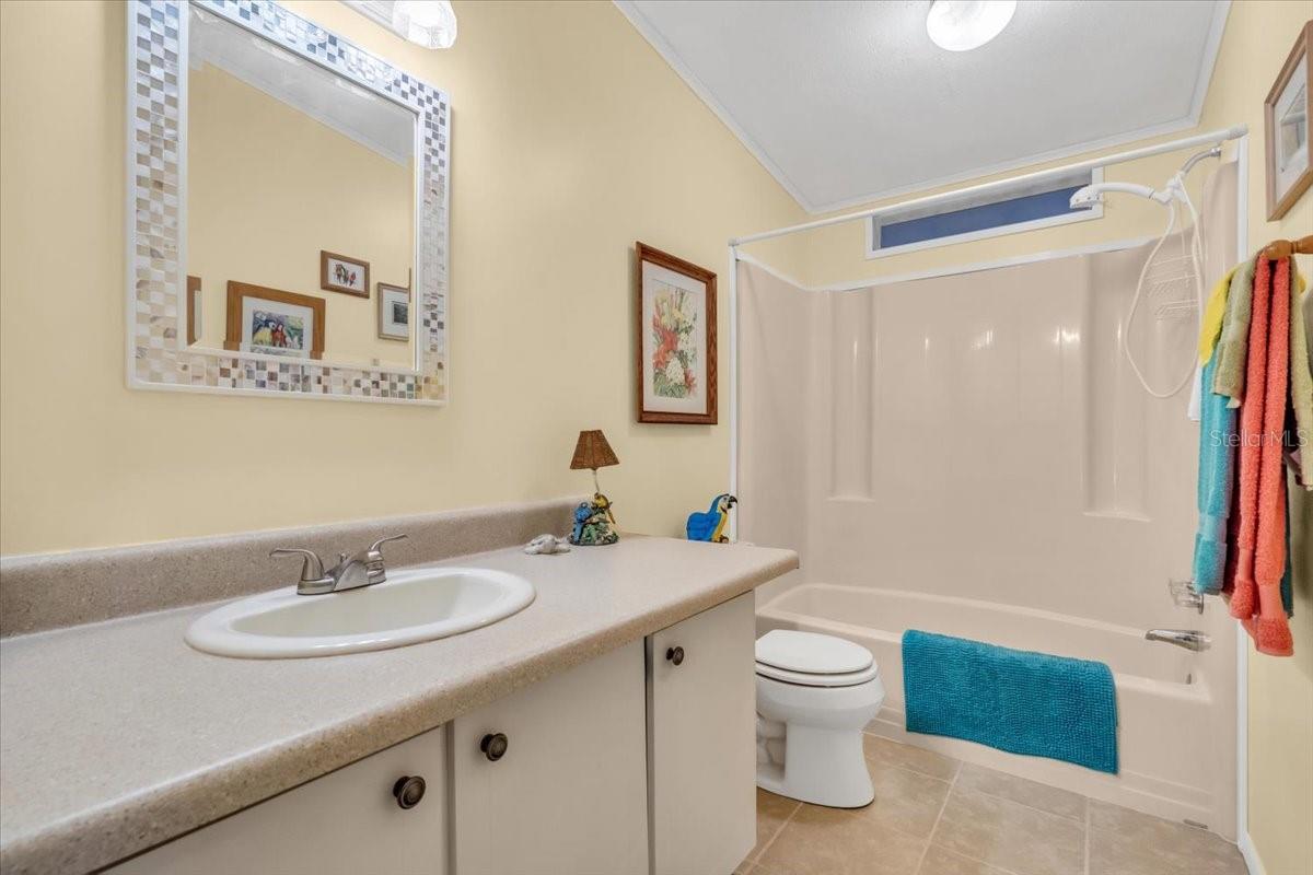 IMPERIAL LAKES ESTATES UNIT II - Residential