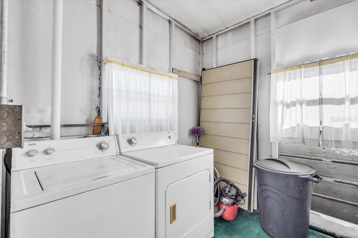 IMPERIAL LAKES ESTATES UNIT II - Residential