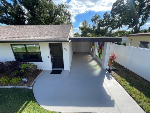 Photo of 916 Timor Avenue, Orlando, FL 32804 (MLS # O6356043)