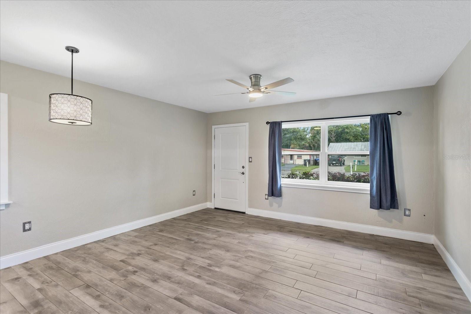 SUNSHINE GARDENS 1ST ADD - Residential