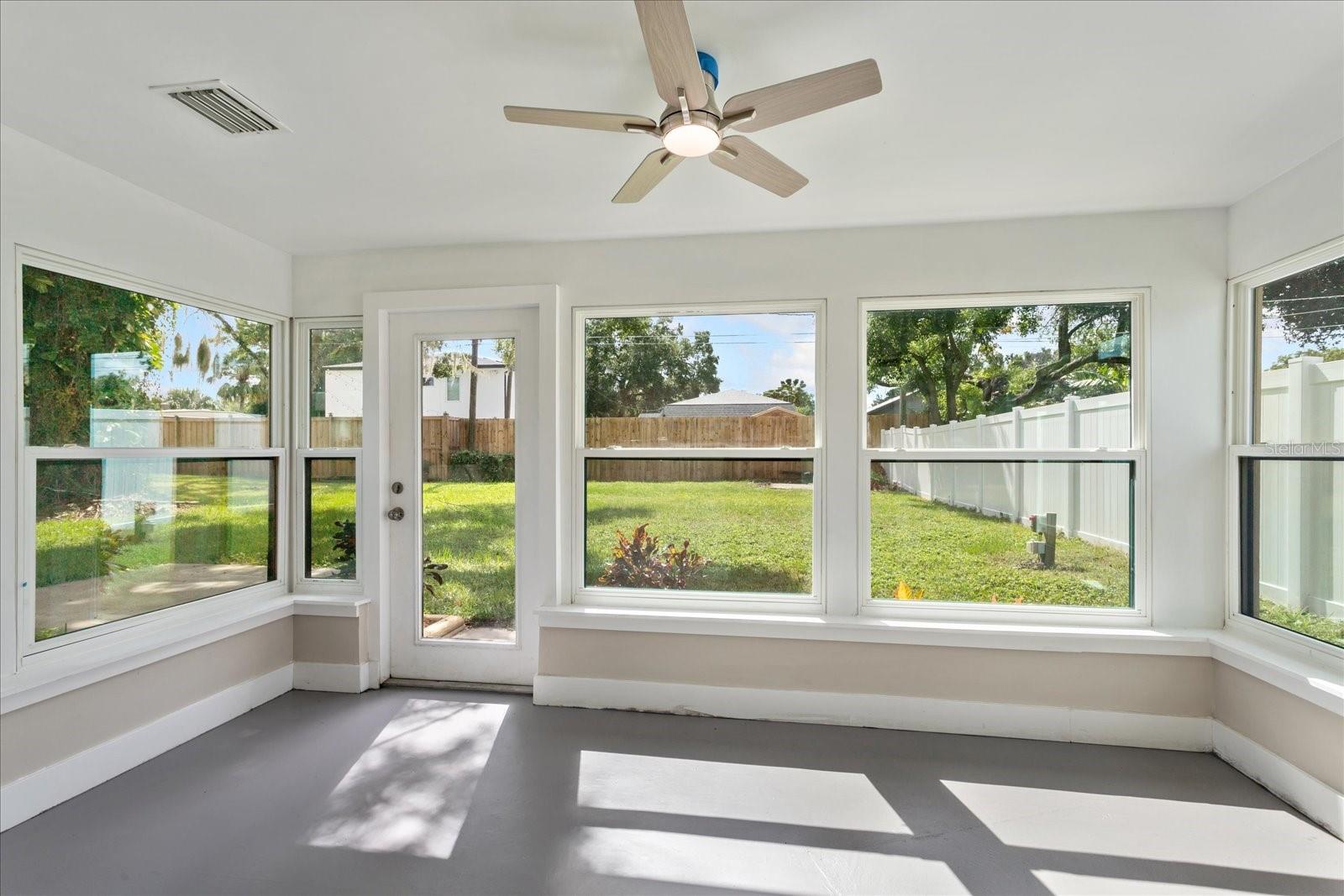 SUNSHINE GARDENS 1ST ADD - Residential