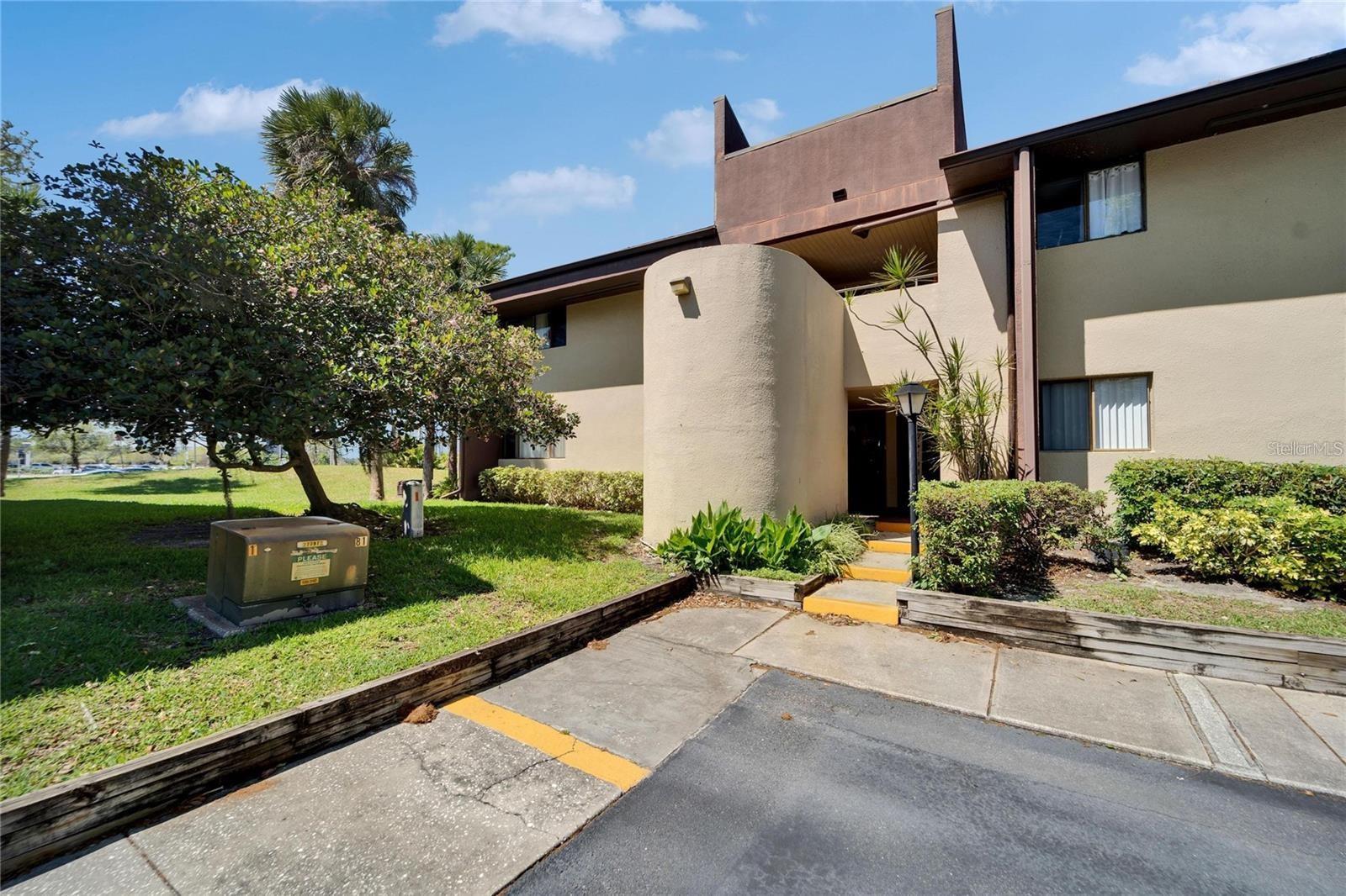 880 S VILLAGE DRIVE N 202