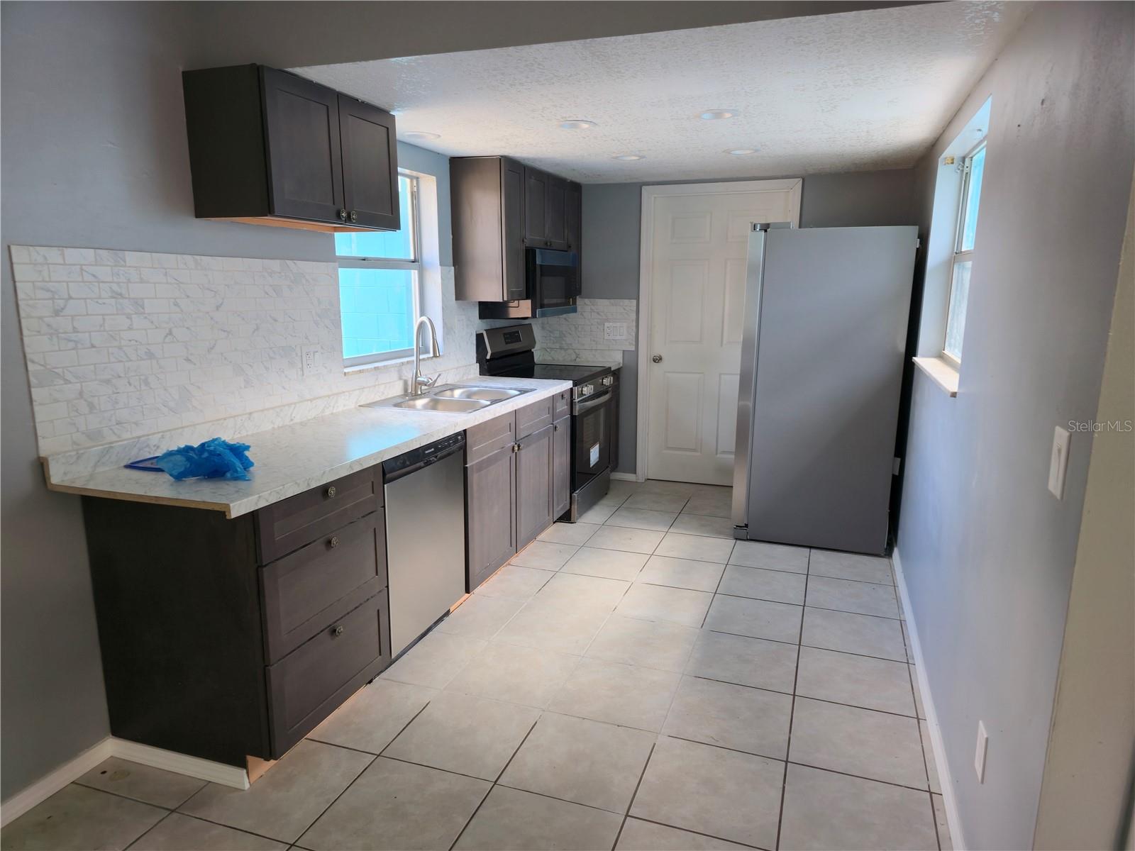 NORTH ORLANDO TERRACE UNIT 2 SEC 9 - Residential Lease