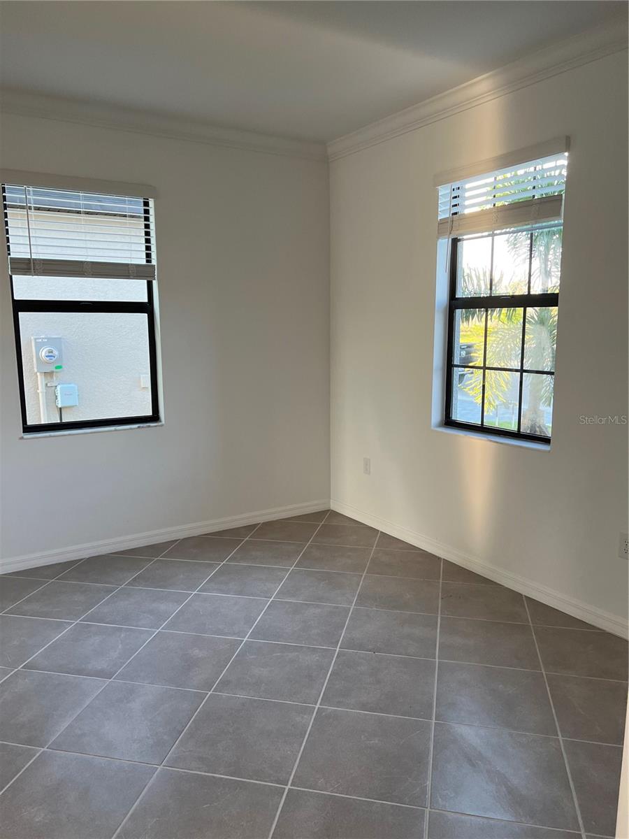 TORTUGA - Residential Lease