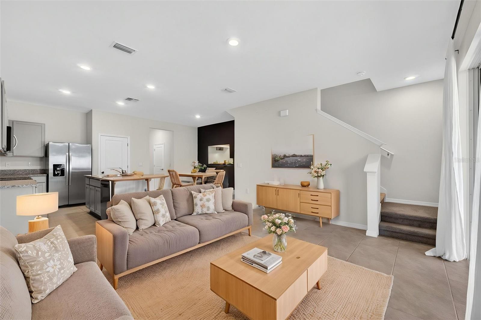 AVALON PARK WEST-NORTH PH 1A & - Residential