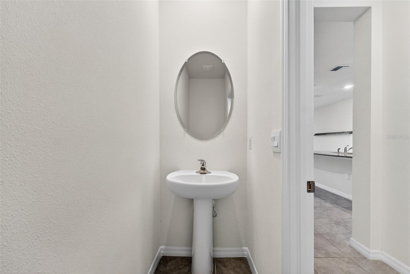 AVALON PARK WEST-NORTH PH 1A & - Residential