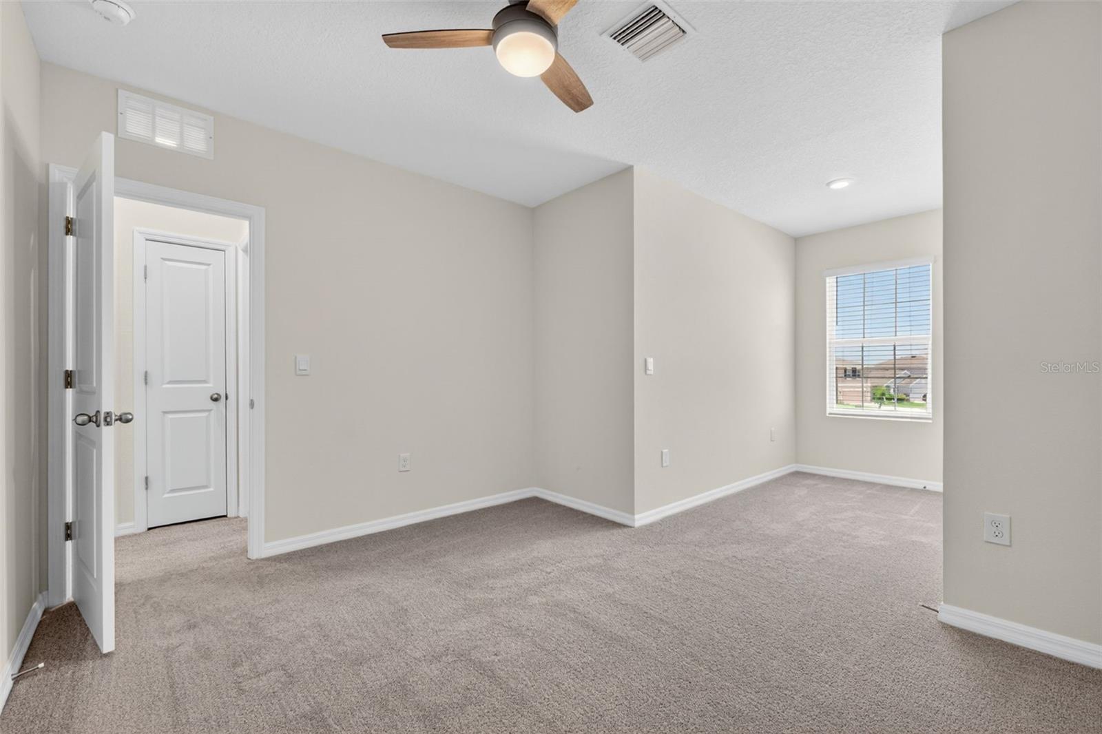 AVALON PARK WEST-NORTH PH 1A & - Residential