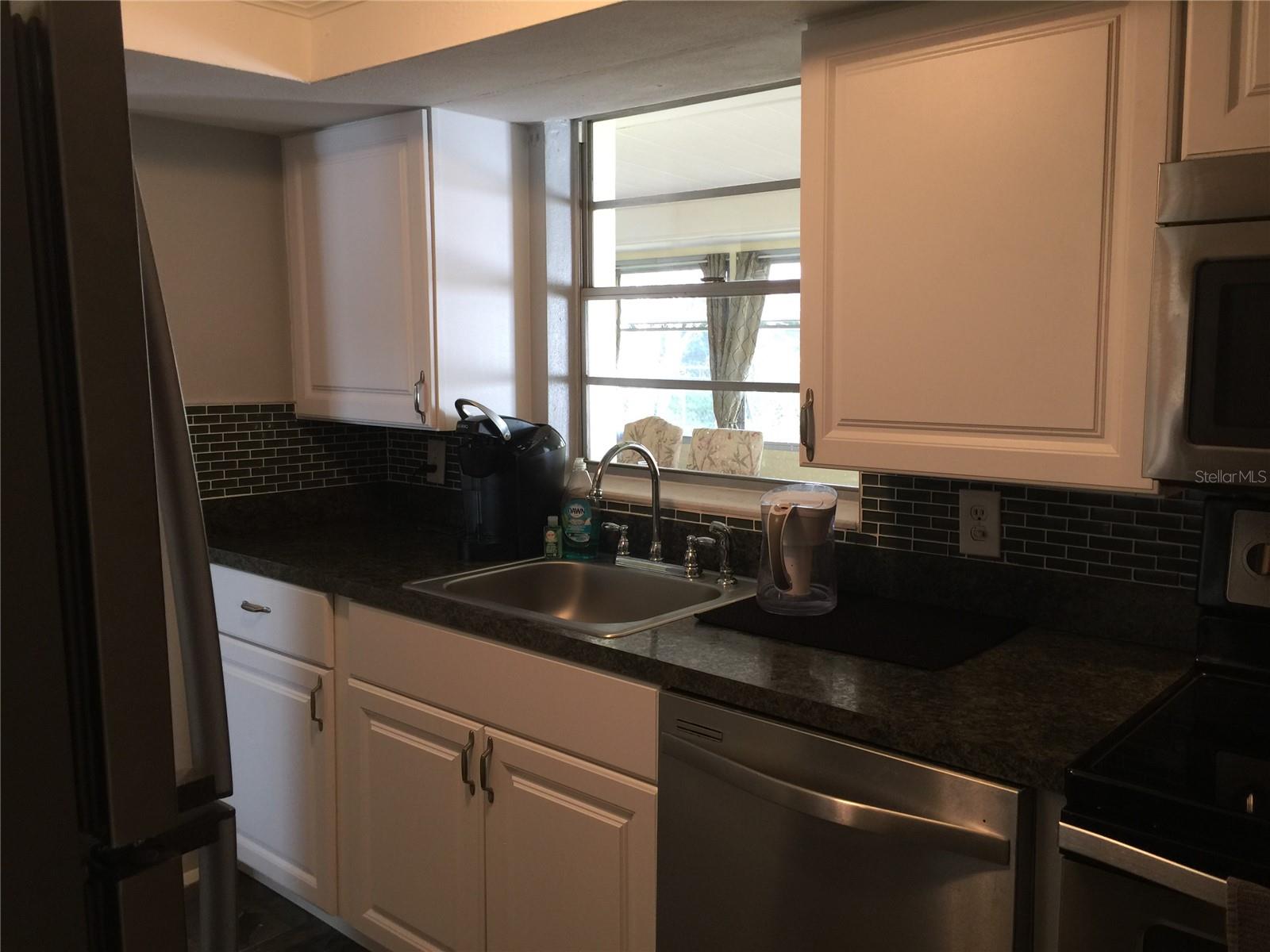 LA VILLA GARDENS - Residential Lease