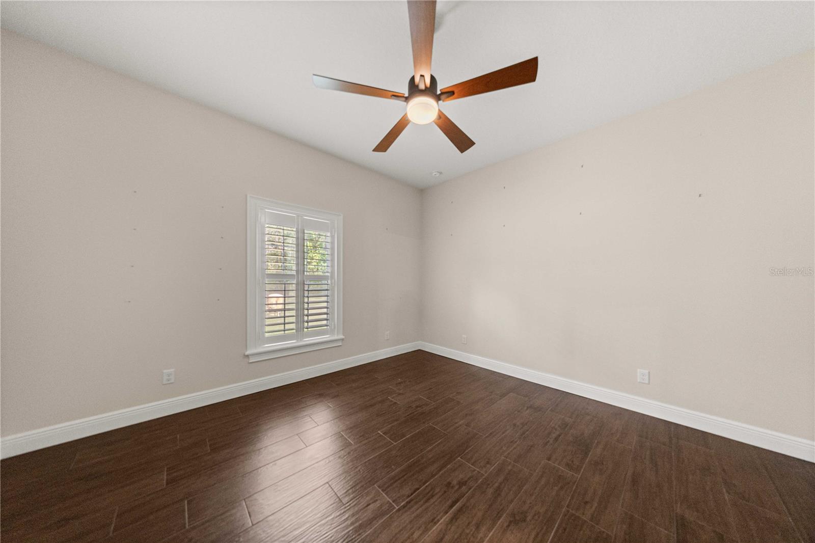 SILVER MDWS CENTRAL - Residential