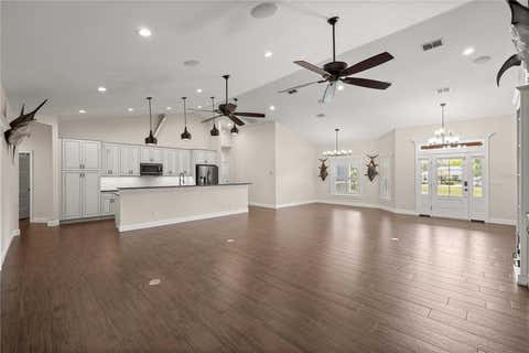 Tiny photo for 5927 NE 62nd Court Road, Silver Springs, FL 34488 (MLS # OM723437)