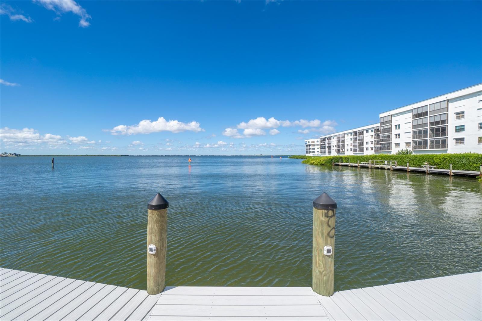 190 ESCAMBIA LANE 305
