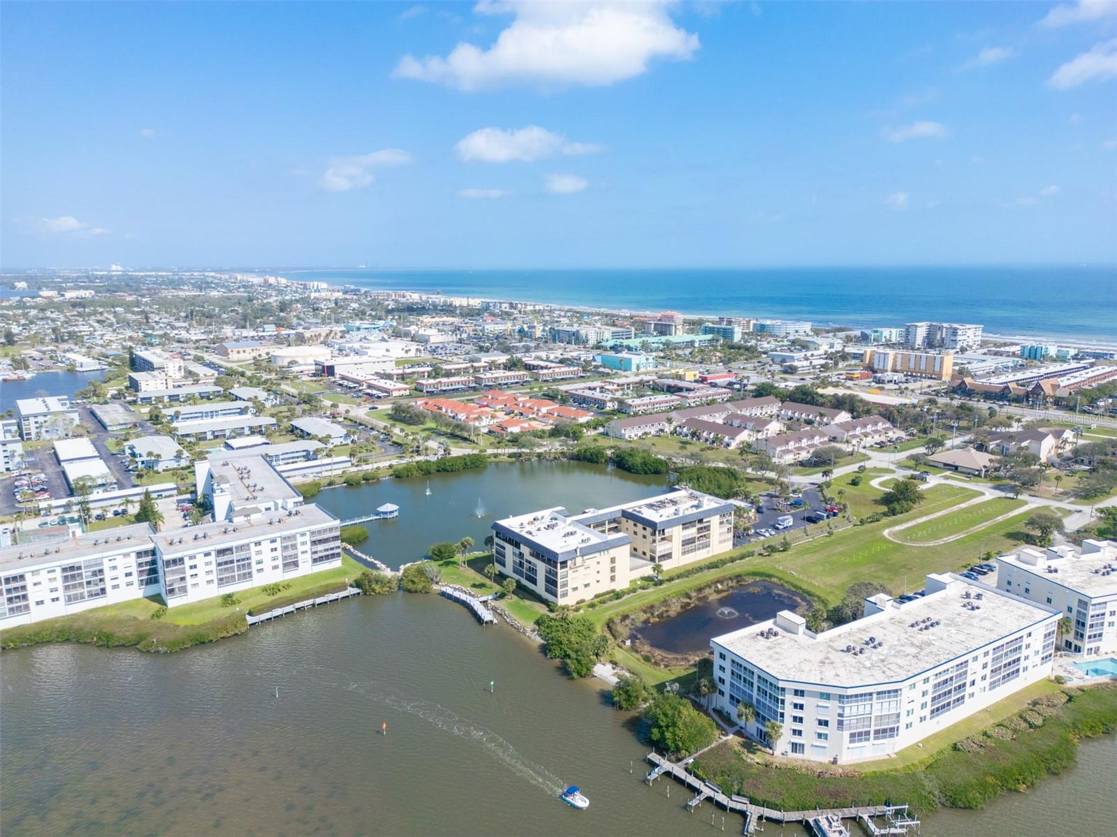 190 ESCAMBIA LANE 305