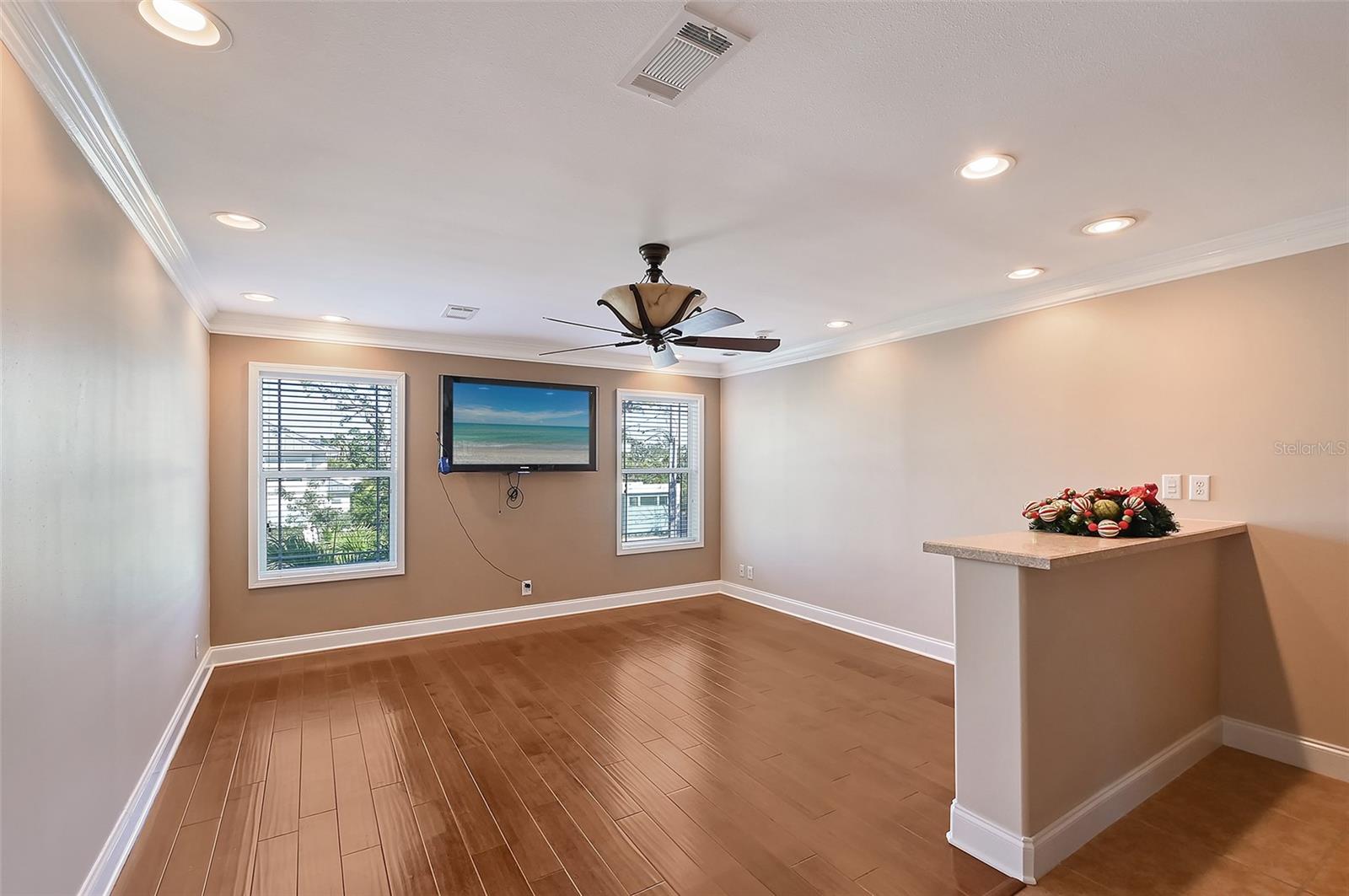 NICHOLS SARASOTA HEIGHTS - Residential