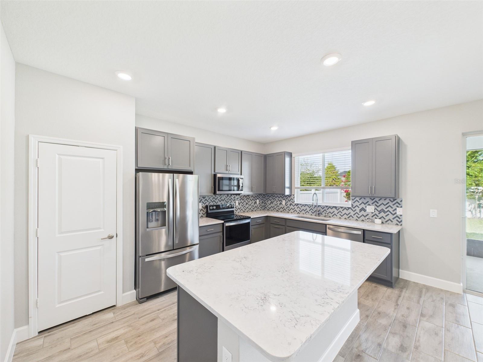 LAKE LUCERNE PH 1 - Residential