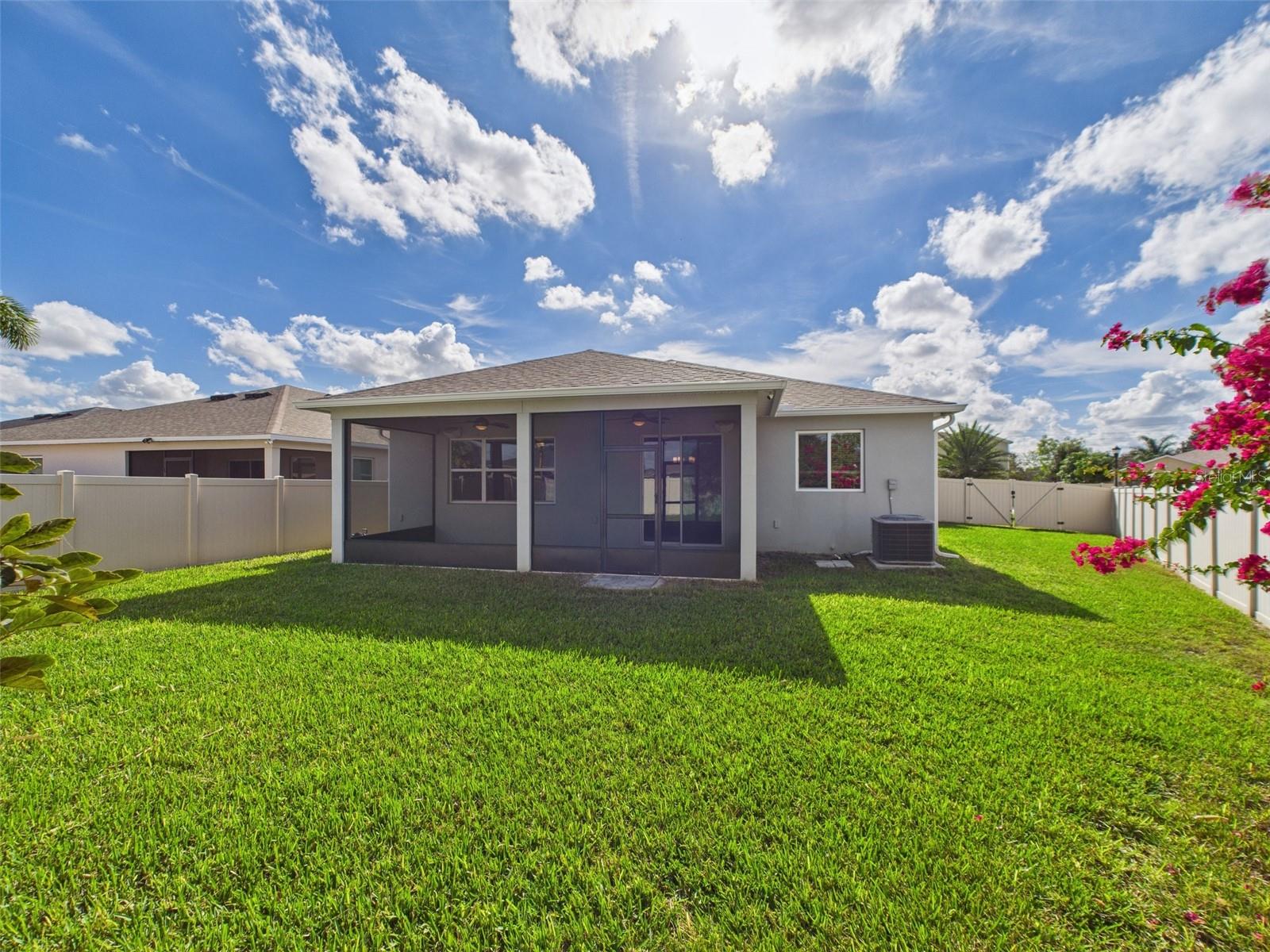 LAKE LUCERNE PH 1 - Residential