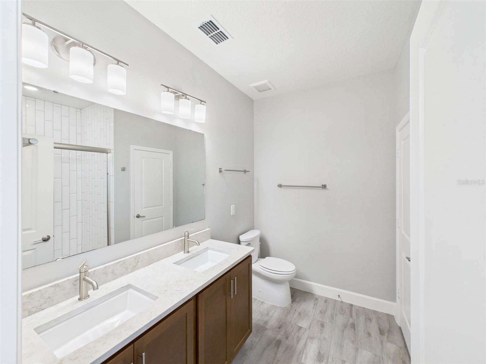 LAKE LUCERNE PH 1 - Residential