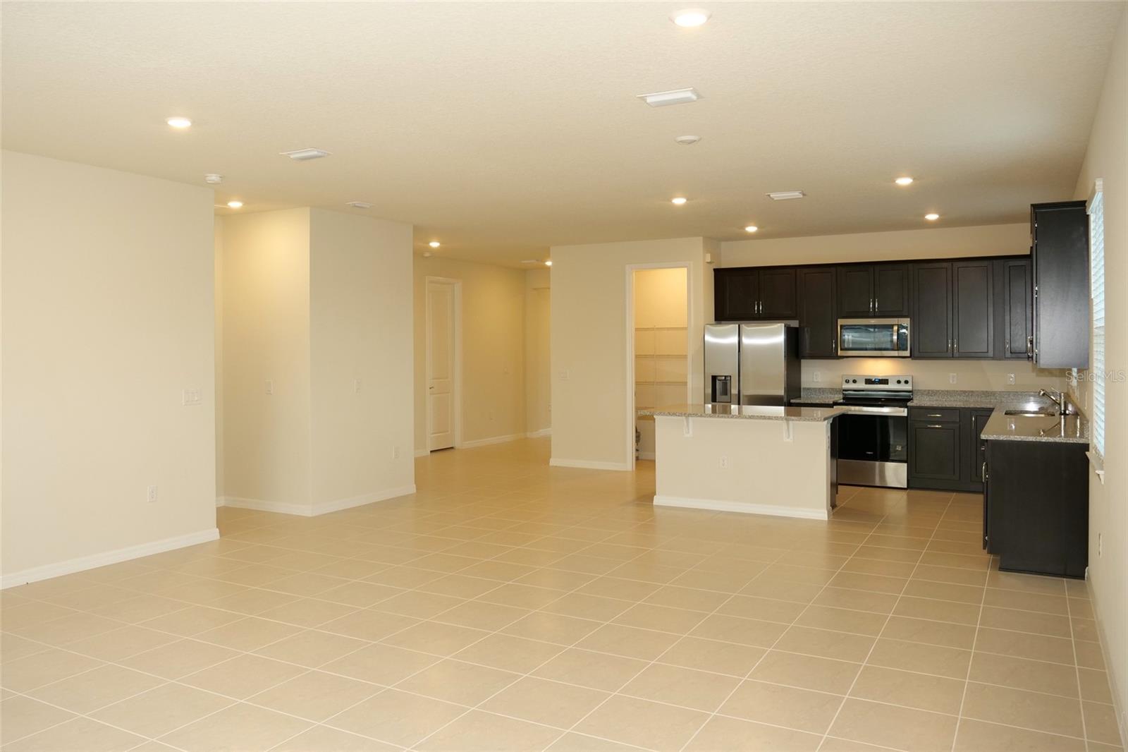 BRIDGEWALK PH 2C - Residential Lease