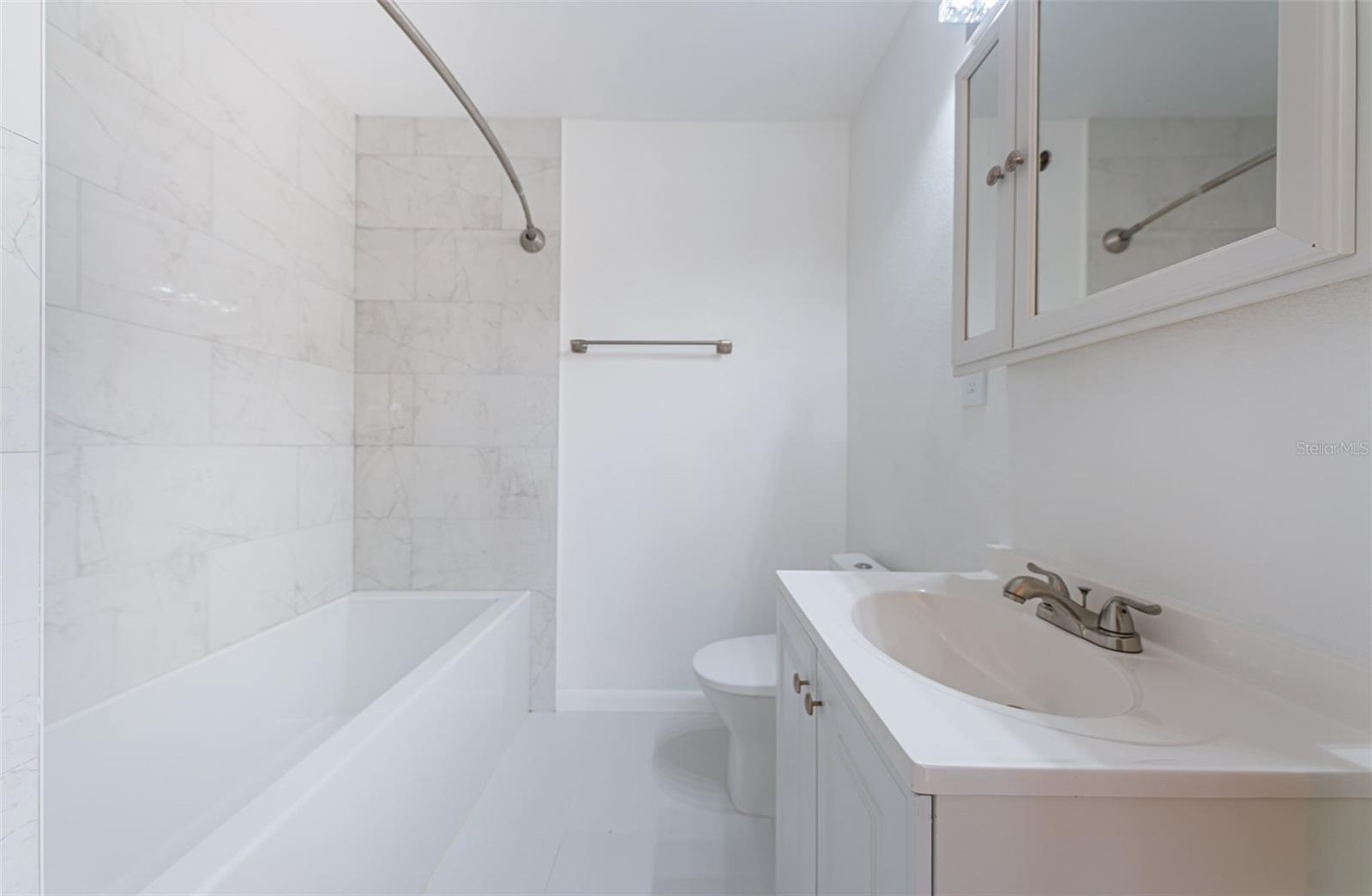 BAY POINT ESTATES - Residential