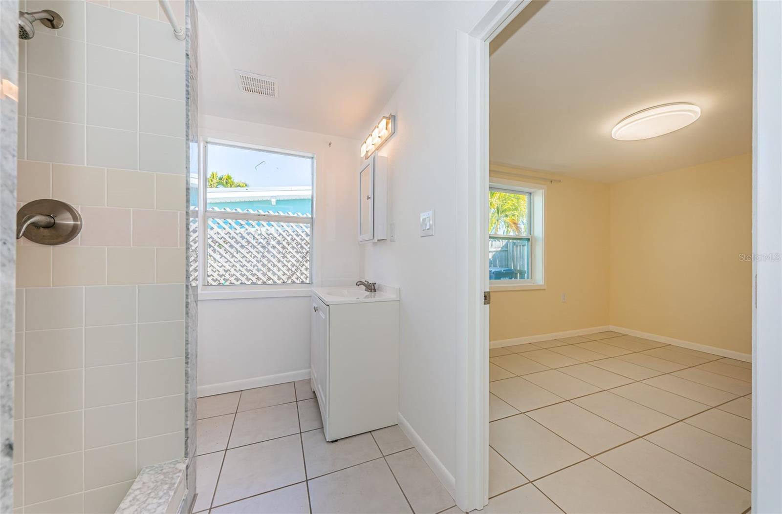 BAY POINT ESTATES - Residential