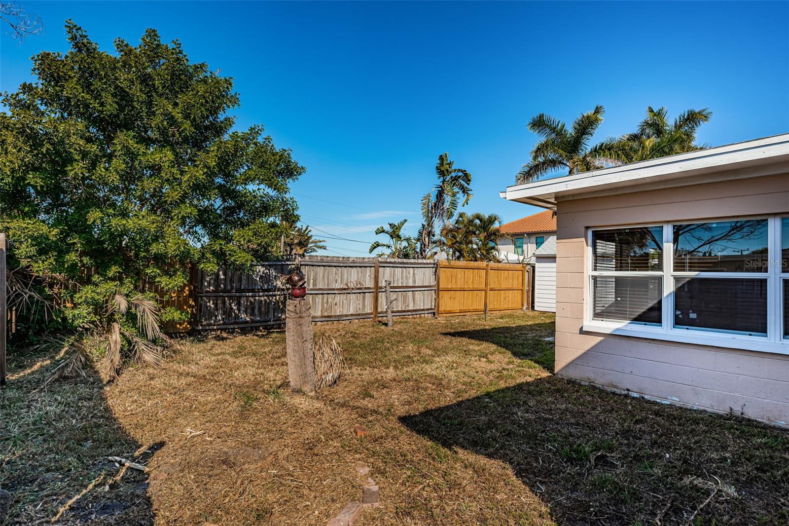 BAY POINT ESTATES - Residential