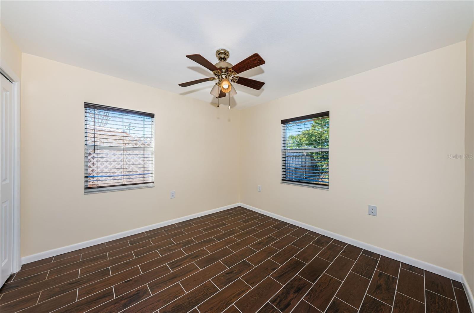 BAY POINT ESTATES - Residential