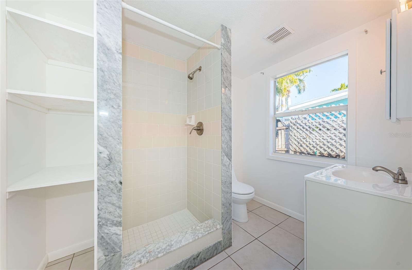 BAY POINT ESTATES - Residential