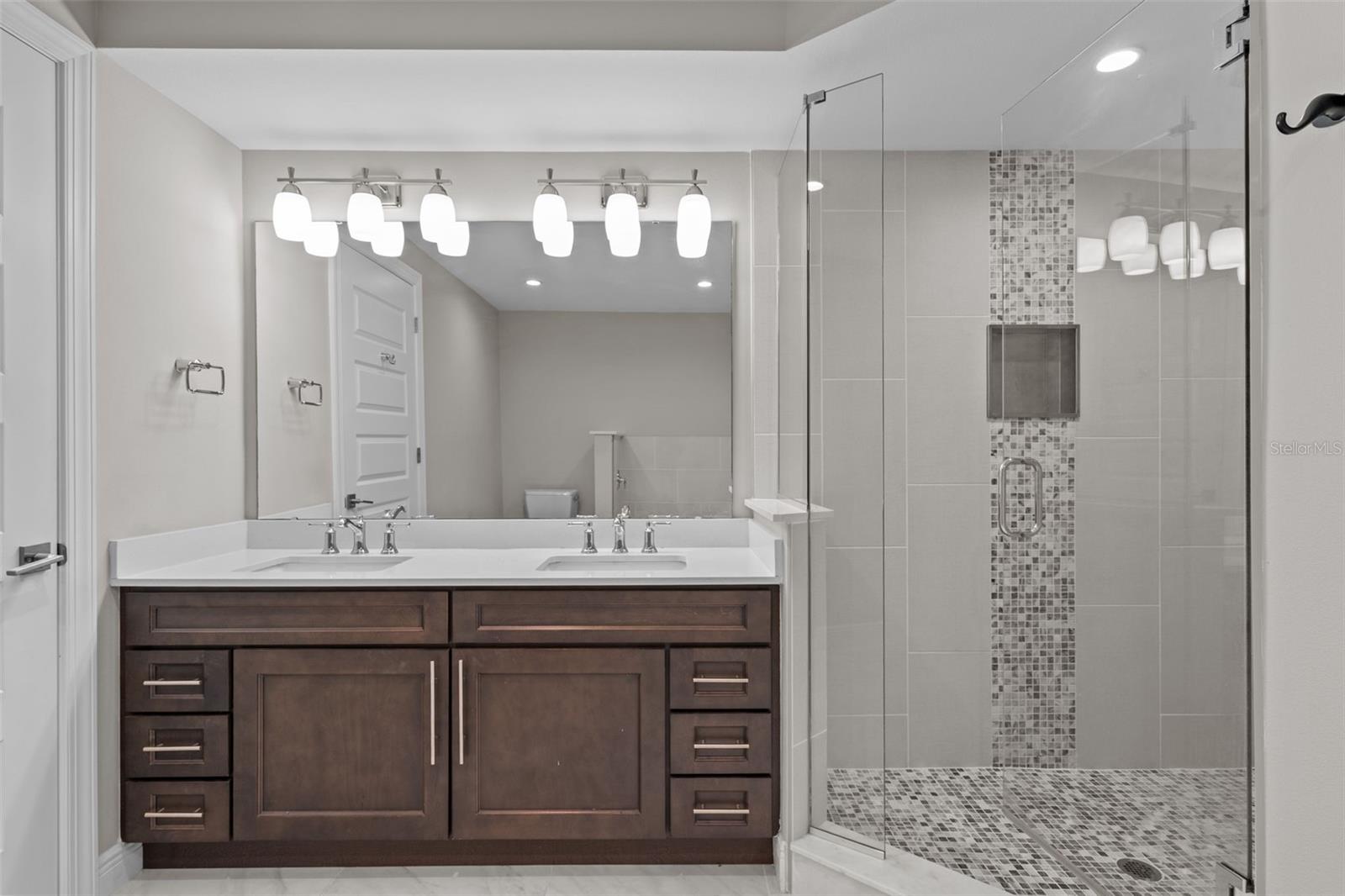 SIENA/BELLA COLLINA - Residential