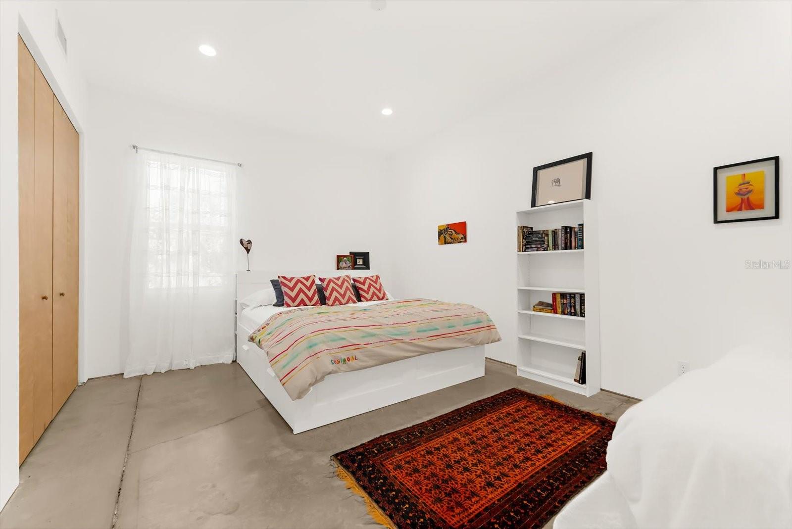 ENGLEWOOD GARDENS - Residential