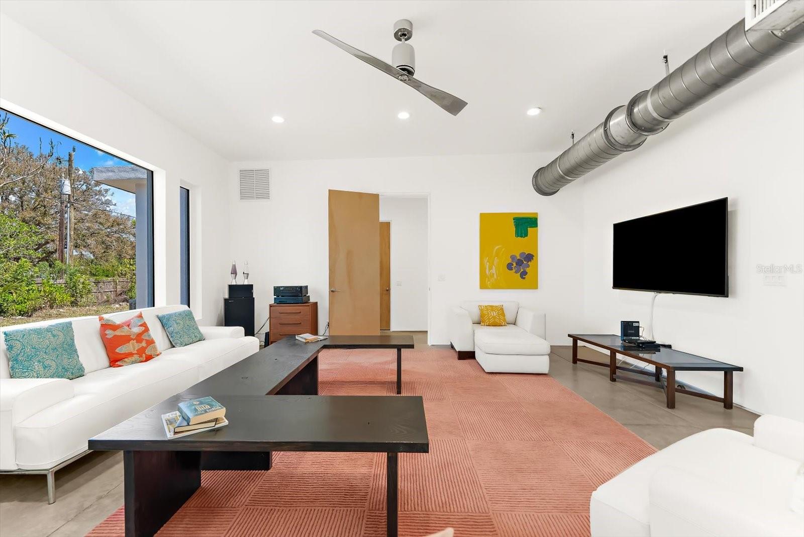 ENGLEWOOD GARDENS - Residential