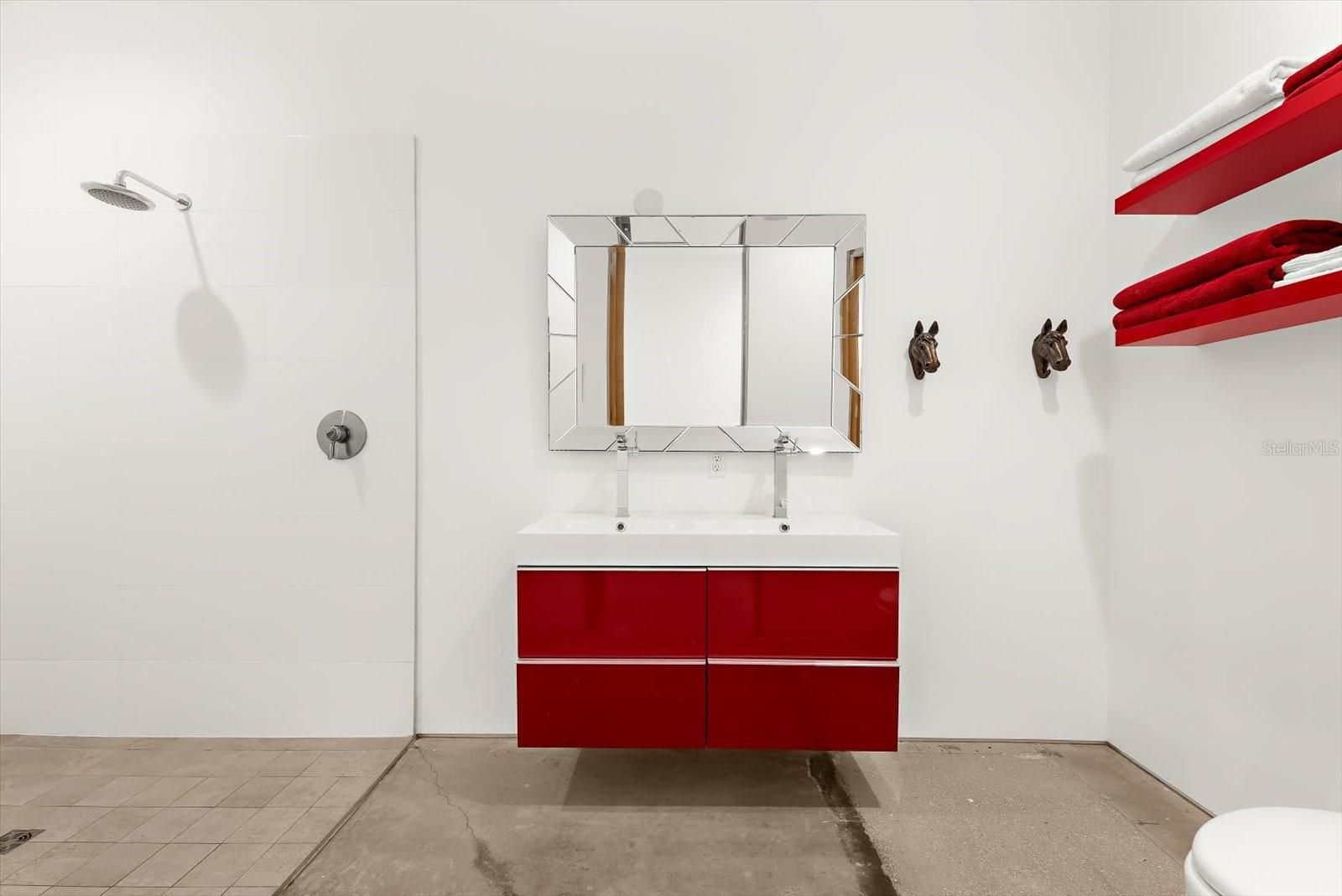 ENGLEWOOD GARDENS - Residential