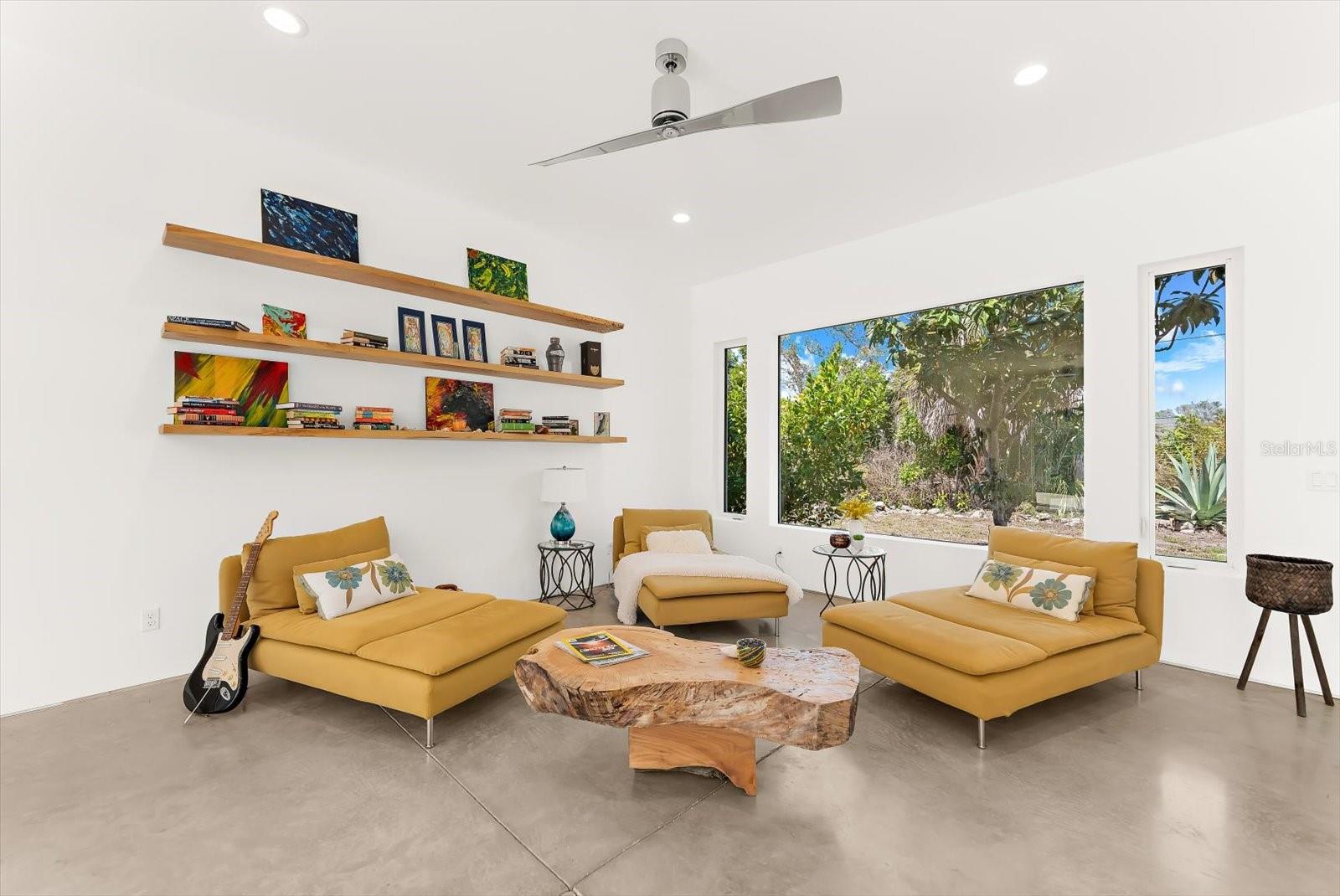 ENGLEWOOD GARDENS - Residential