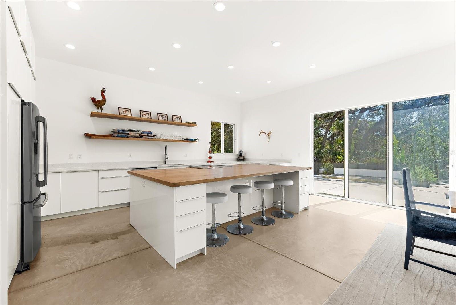 ENGLEWOOD GARDENS - Residential